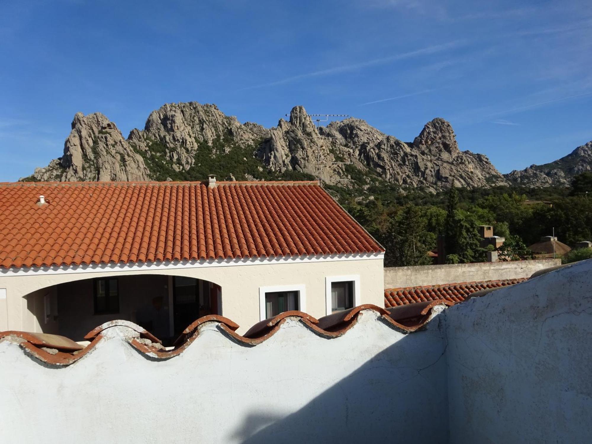 Ferienwohnung White - San Pantaleo Exterior foto
